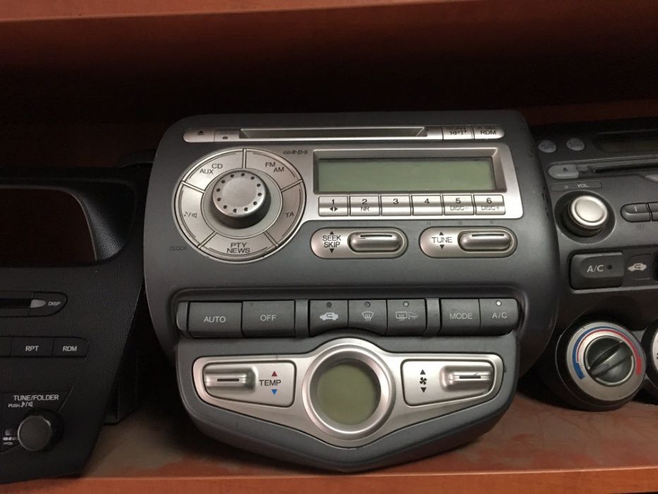 Honda Jazz II 2001- Radio Oryginał Honda