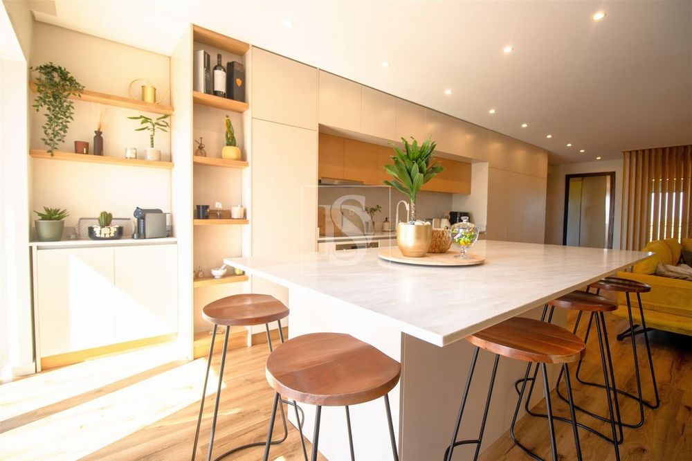 Apartamento T3 Venda em Aver-o-Mar, Amorim e Terroso,Póvoa de Varzim — Aver-O-Mar, Amorim E Terroso, Porto