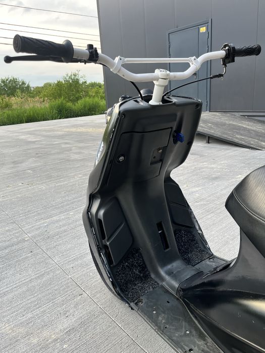 Скутер Malaguti Phantom F12