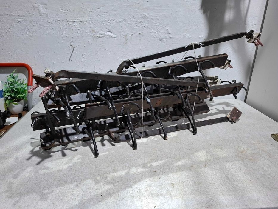 Duży metalowy wieszak - 5 sztuk
