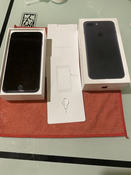 Продам Iphone 8 plus 256 gb