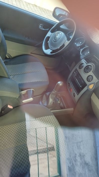 Renault Mégane II 1.5 dCi (2003) – 5 Portas — photo 3