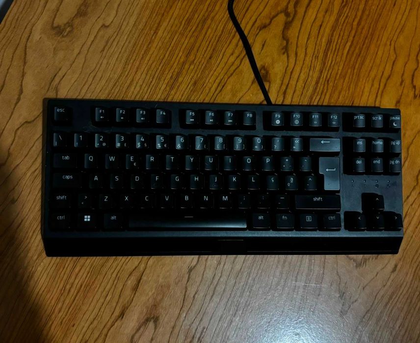 Vendo teclado RAZER Blackwidow V3 (TKL)