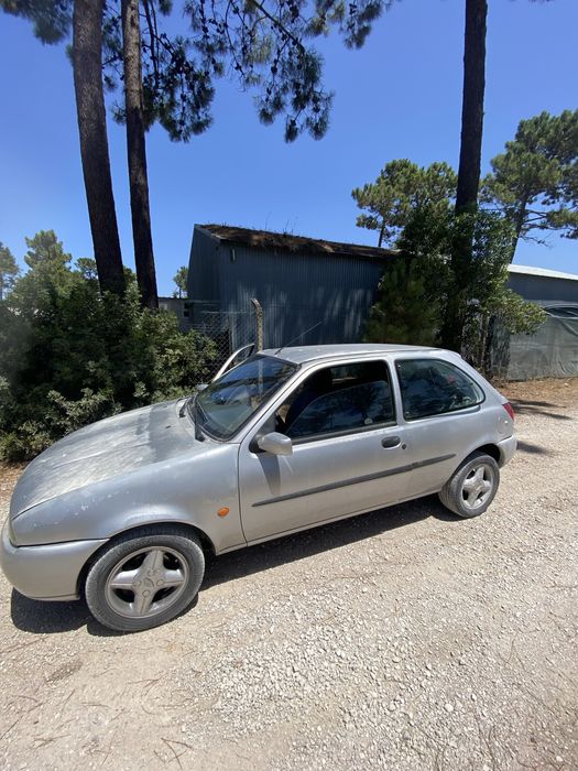 vendo ford fiesta 1999