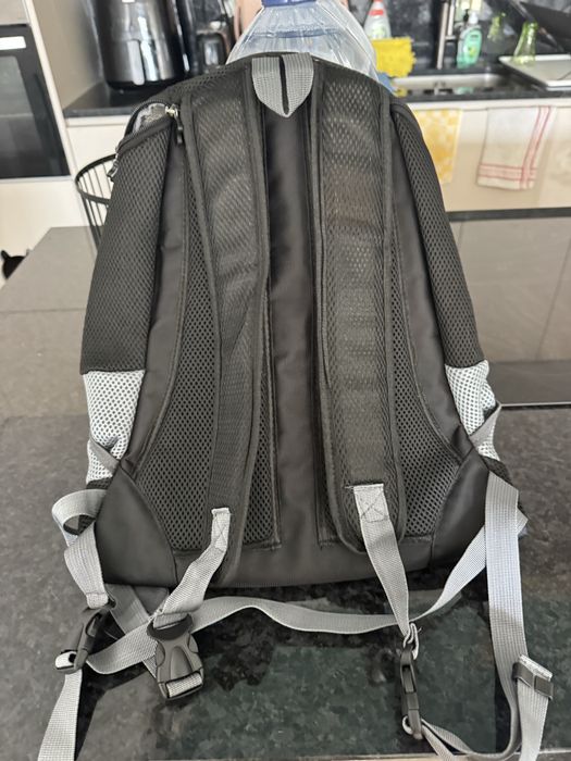 Mochila para um patudo tamanho mini