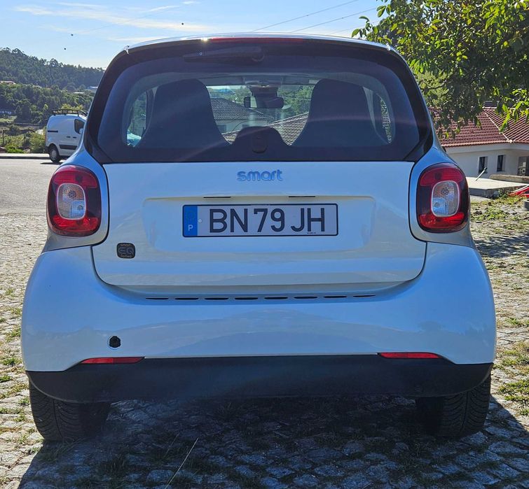 Vendo Smart ForTwo elétrico
