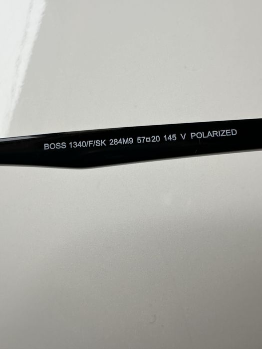 Очки солнцезащитные Hugo Boss