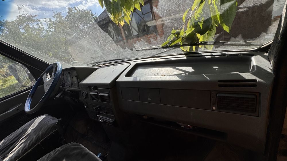 Автомобіль Іveco daily і Citroen jamper