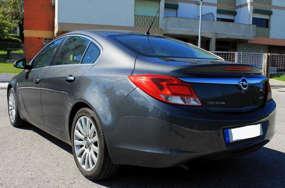 Opel Insígnia 2.0CDTI com 224000km de 2010