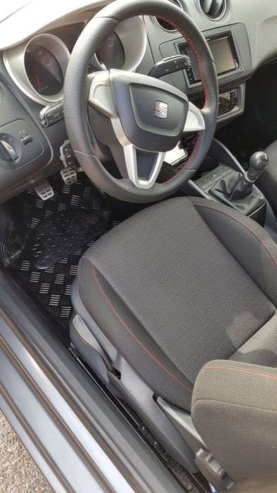 Seat Ibiza 6J 1.9 105cv