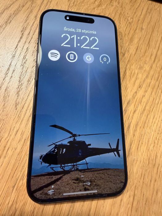 Iphone 15 pro 128 GB tytan czarny