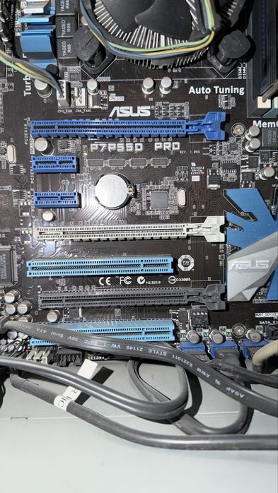 Assus grafica memorias DDR3