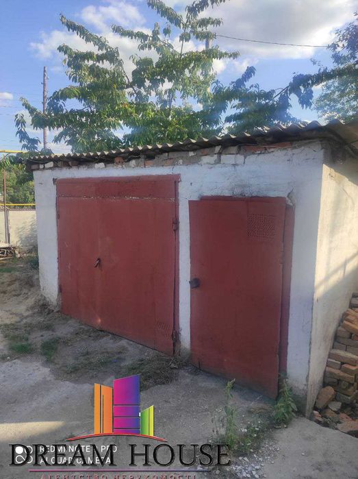 Продаж будинку в центрі м. Тальне