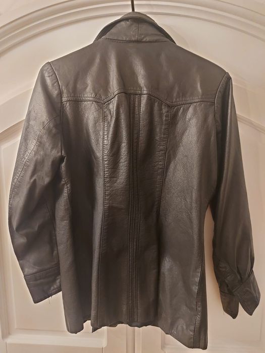 Kurtka skórzana . 178.