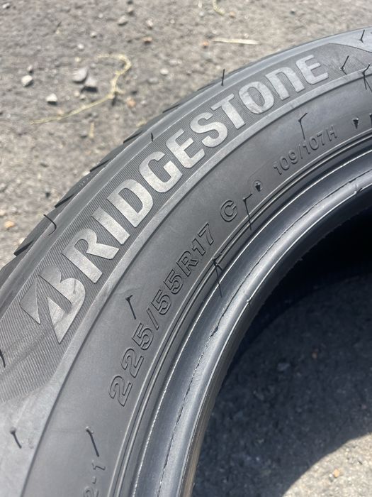 225/55 R17C Bridgestone Duravis VanWinter / 4шт./ 2025 рік./ зима