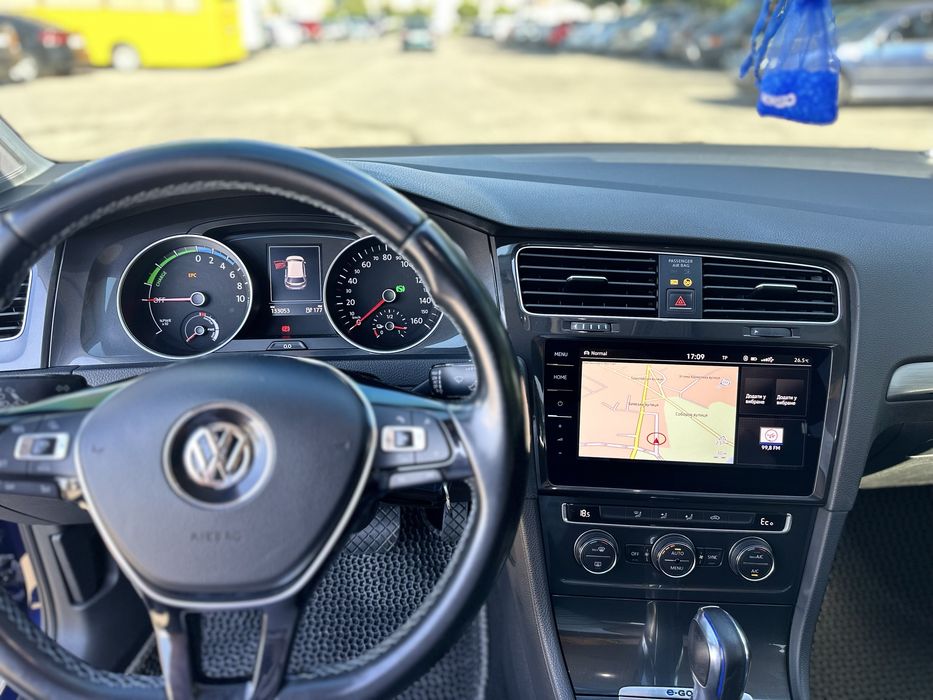 Продам e-golf 36кВт