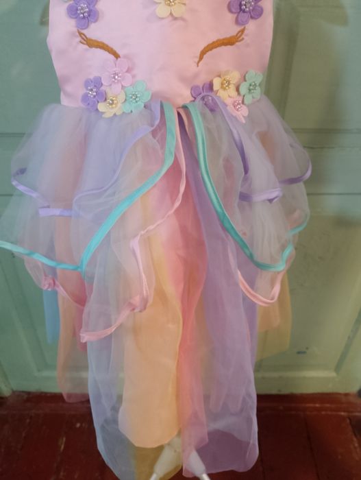 Святкова сукня на 4-5 роки