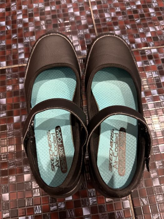 Туфлі на дівчинку 35р.,22 см устілка Skechers