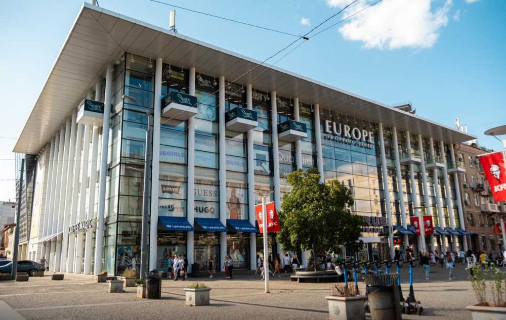 Оренда приміщення 61, 70, 106, 196 м2 ТЦ «Европа»