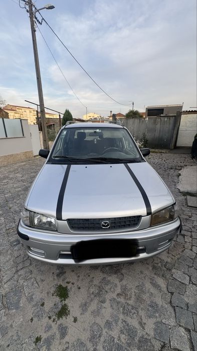MAZDA em bom estado