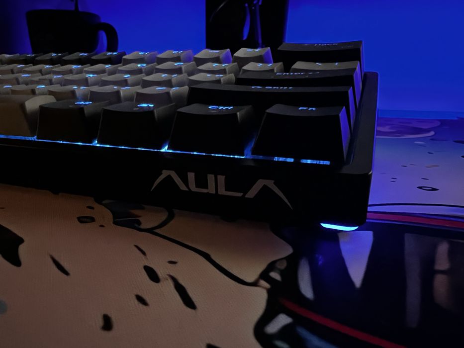 Teclado mecanico 60%