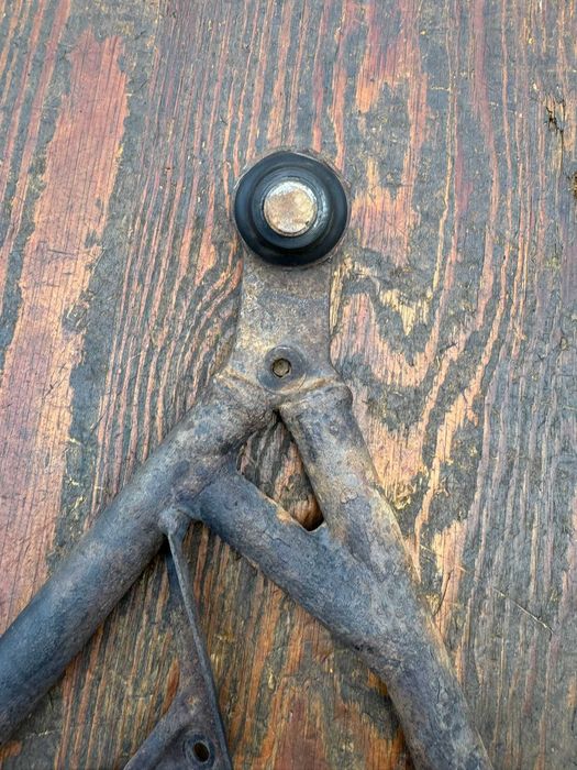 przod lewy dolny wahacz zawieszen BRP can am can-am outlander renegade