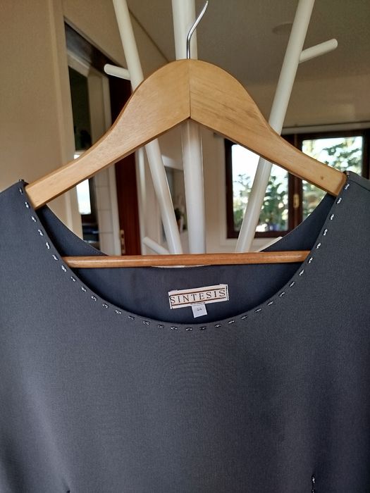 Vendo conjunto de calças casaco e top