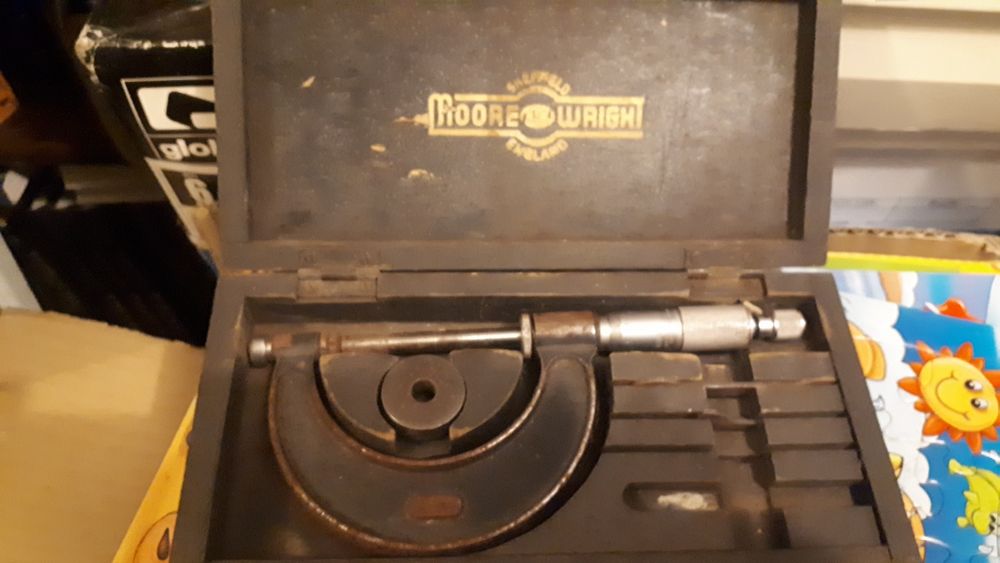 Ferramentas vintage antigas