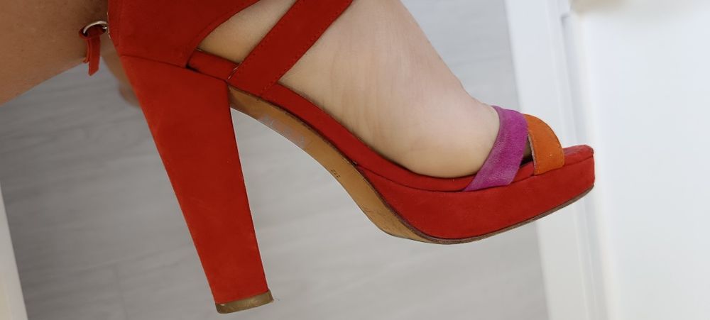 Sandálias Luís Onofre usadas tamanho 35