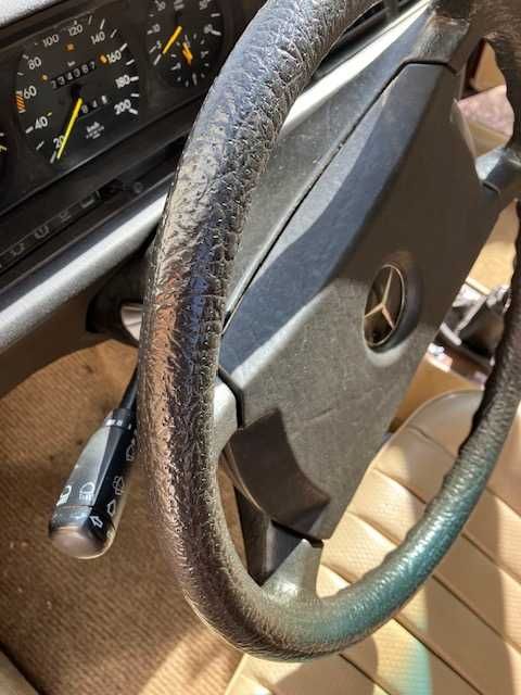 Mercedes 190D 2.5 — photo 4