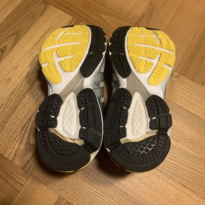 Buty damskie biegowe Adidas Performance Questar Cushion 40 2/3