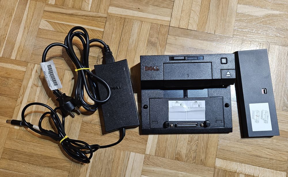 Stacja dokująca DELL PR03X z zasilaczem