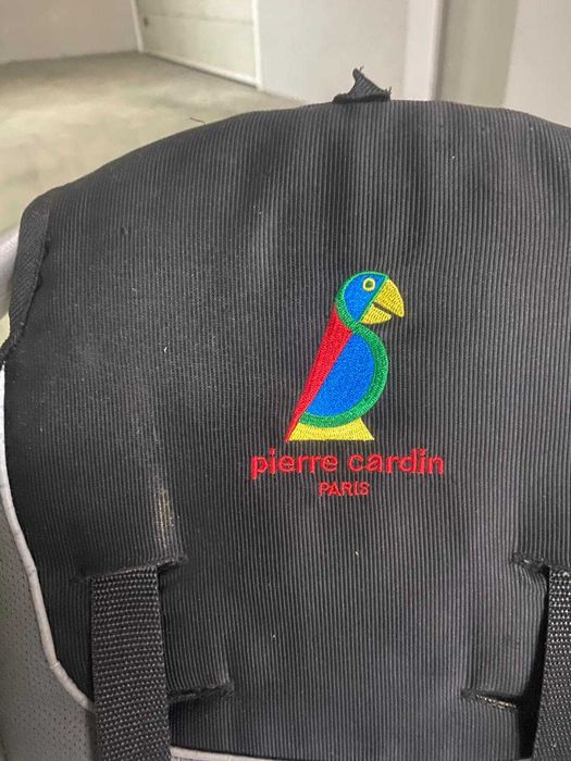 Carrinho de Bébe Pierre Cardin