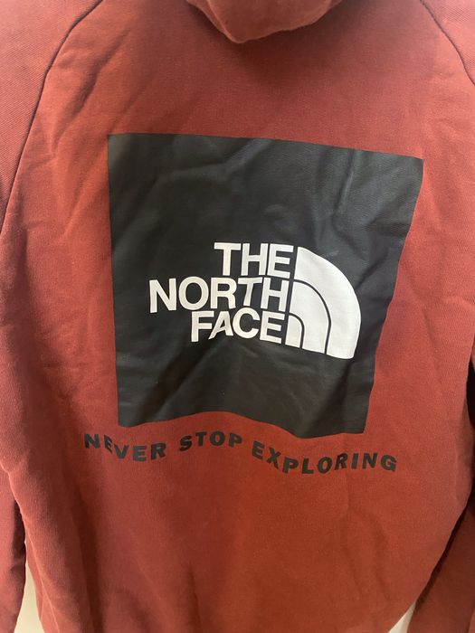The North Face Raglan Red bluza z kapturem kangurka bawełniana kieszeń