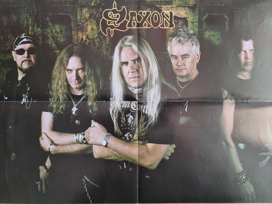 Metal Hammer 12/2010 - Motorhead, Plakaty: Katatonia i Saxon