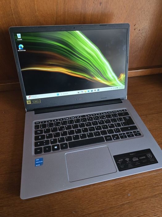 Portátil Acer como novo