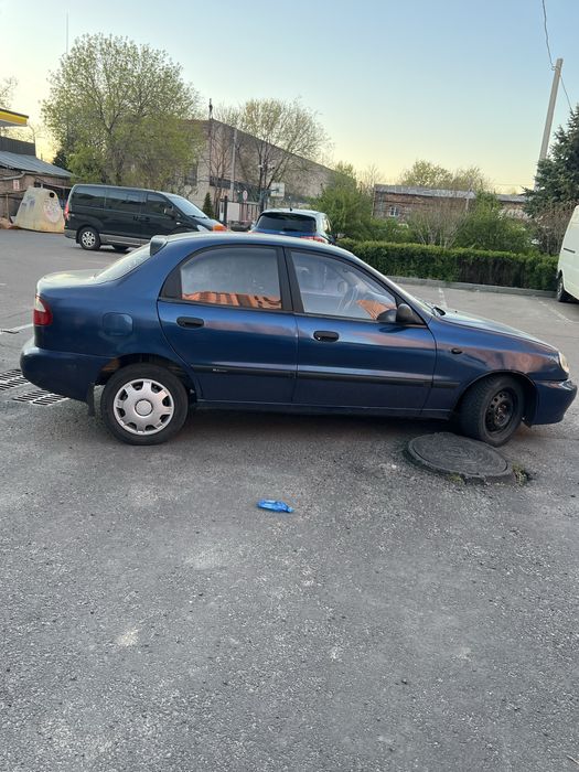 Продам Lanos 1.5 Г/Б 2004