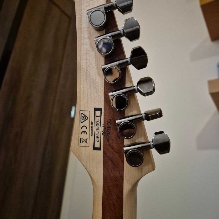 Gitara elektryczna Ibanez RGIR20FE
