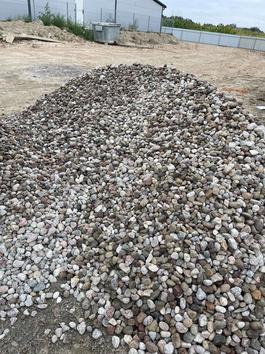 Kamień 16-32 ilości cało samochodowe ok 26 ton