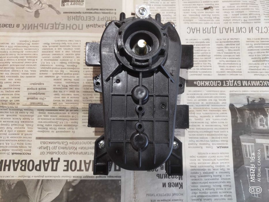 Мясорубка DARIO DMG-0118 по запчастям. Лоток.