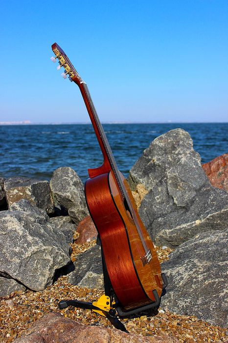 Гитара Yamaha C70 Классическая Чехол утепленный Каподастр