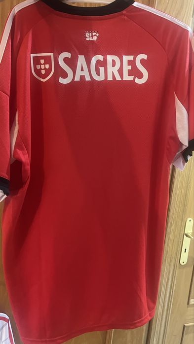 2 Camisolas Adidas SL Benfica XL – Bom Estado