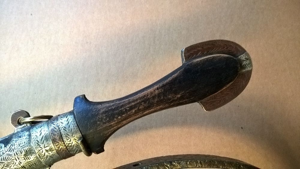 Adaga antiga de coleção