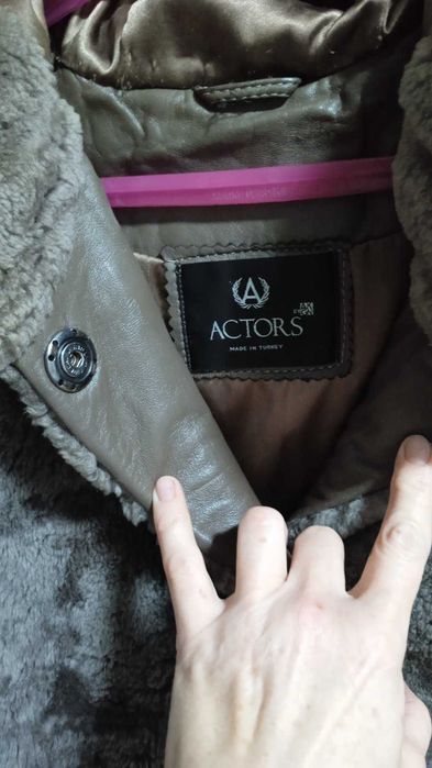 Продам шубку з мутона, розмір s