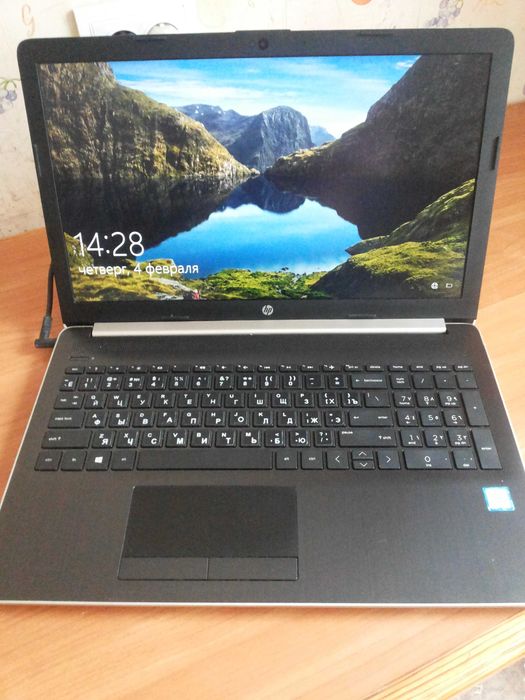 HР15, IPS FHD, i7-8565u, Ram8gb, SSD256gb; HDD500gb