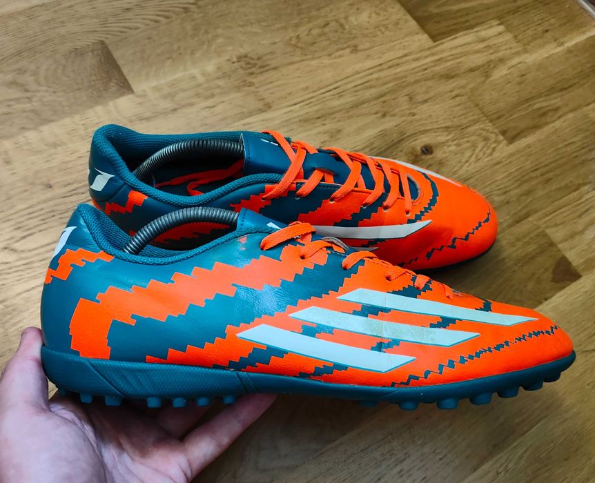 Сороконожки, футзалки Adidas Messi 10.4 Размер 45