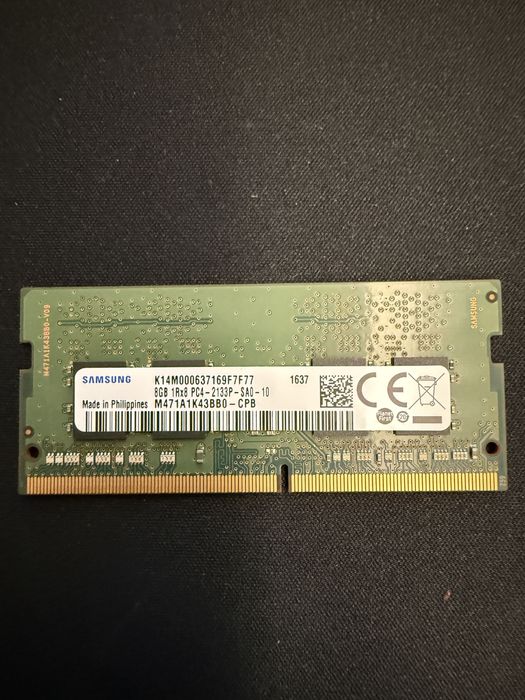 Placas RAM 8+8+4 Gb