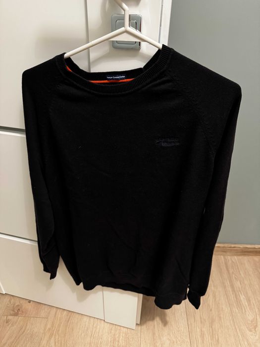 Sweter SuperDry czarny