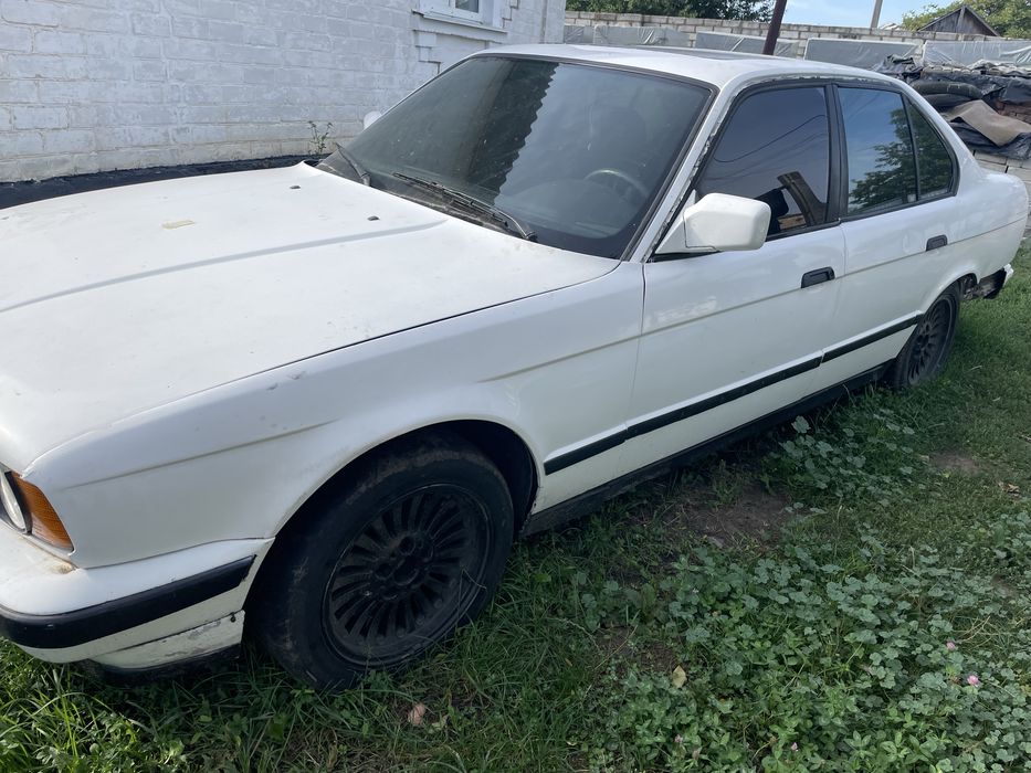 Продам BMW e34 .