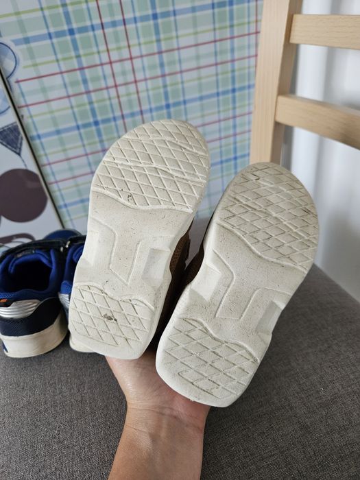 Adidaski r24 Smyk